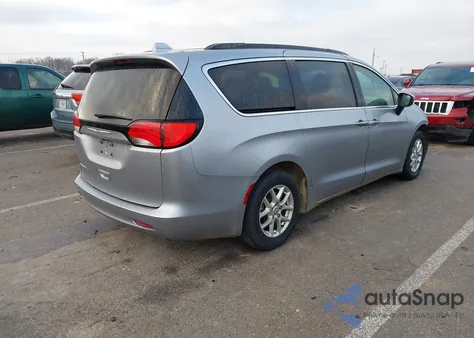 2020 Chrysler Voyager Lxi из США, поврежденный, VIN 2C4RC1DG9LR256918